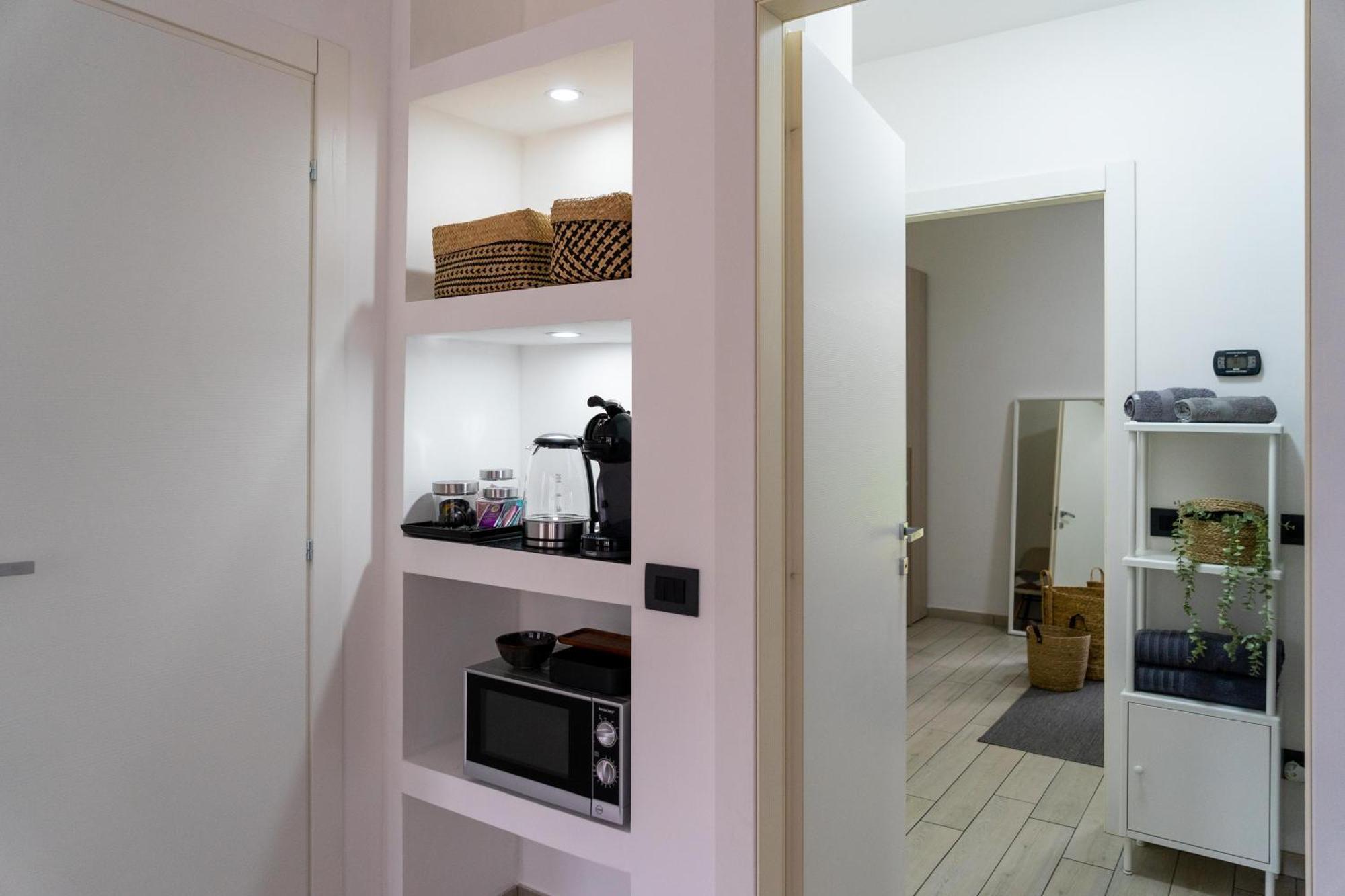 Vista Dolce Isola _ Lakeview Pool, Terrace & Garden Apartment Argegno Room photo